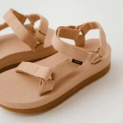 Teva Flatform Universal-Maple Sugar 10 Teva Flatform Universal-Maple Sugar -Clothing Promotional Store 369A0327