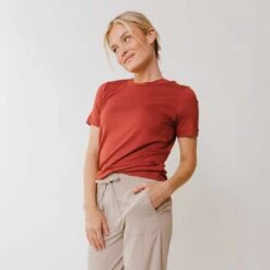 Boyfriend Tee, Brick -Clothing Promotional Store 369A0487final