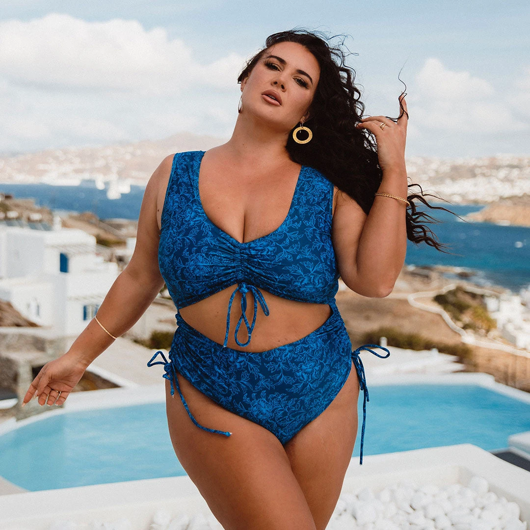 The Muse One-Piece 3 The Muse One-Piece