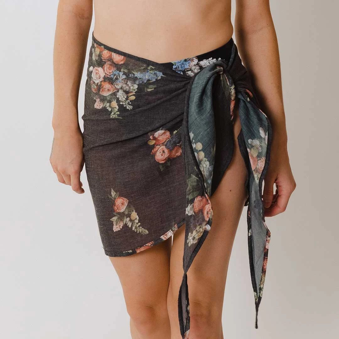 Rose Black Sarong 5 Rose Black Sarong - Image 3