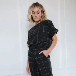 Boss Crop Tee, Black Windowpane -Clothing Promotional Store 369A0701final