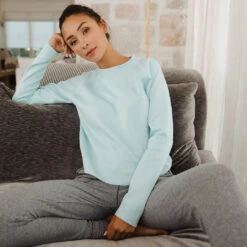 Robins Egg Neo Crop Sweatshirt 16 Robins Egg Neo Crop Sweatshirt -Clothing Promotional Store 369A1165final 1