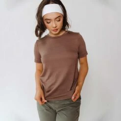 Boyfriend Tee, Cocoa -Clothing Promotional Store 369A1461final 1