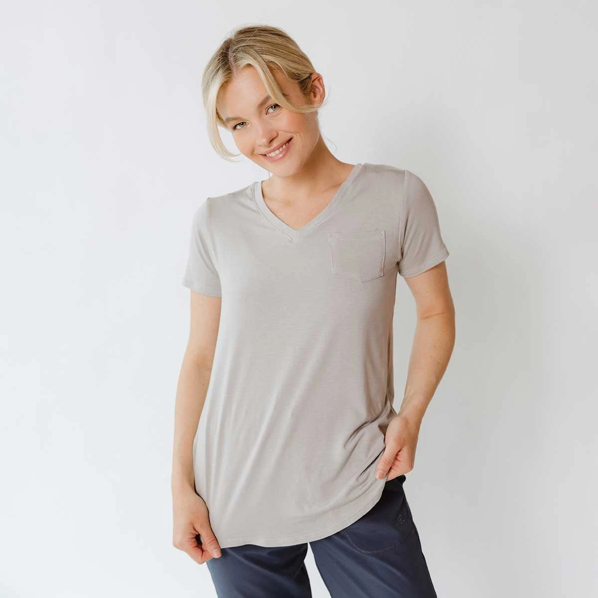 Basic V Neck Tee, Sand 3 Basic V Neck Tee, Sand