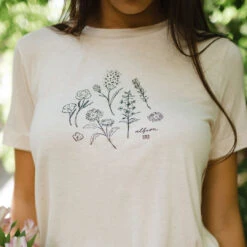 Wildflower Tee, Cream 11 Wildflower Tee, Cream -Clothing Promotional Store 369A1508final 1