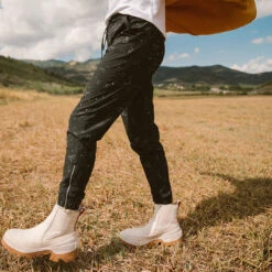 Spooky Jetsetters 2.0 -Clothing Promotional Store 369A2206final