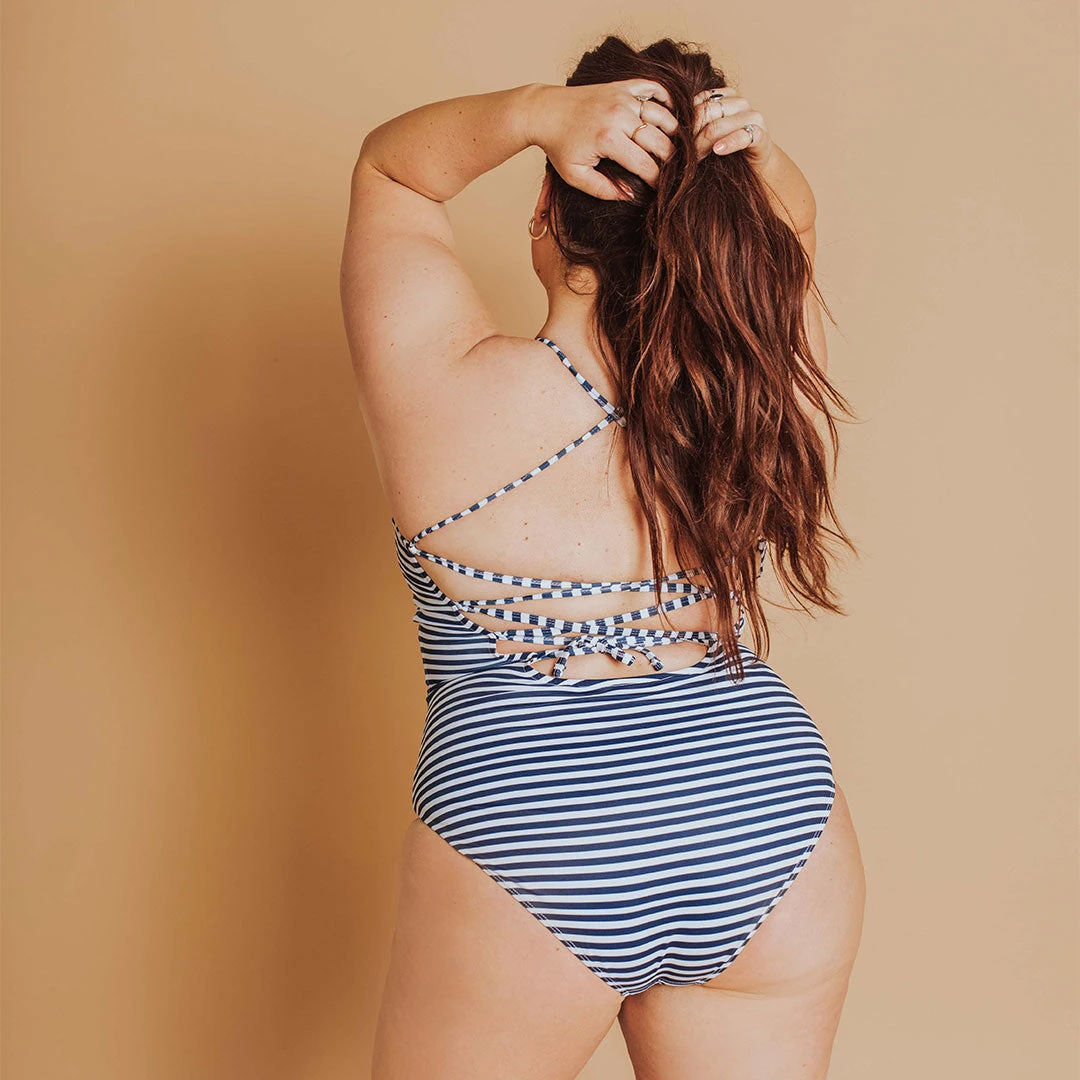 The Weekender One-Piece Swimsuit 7 The Weekender One-Piece Swimsuit - Image 5