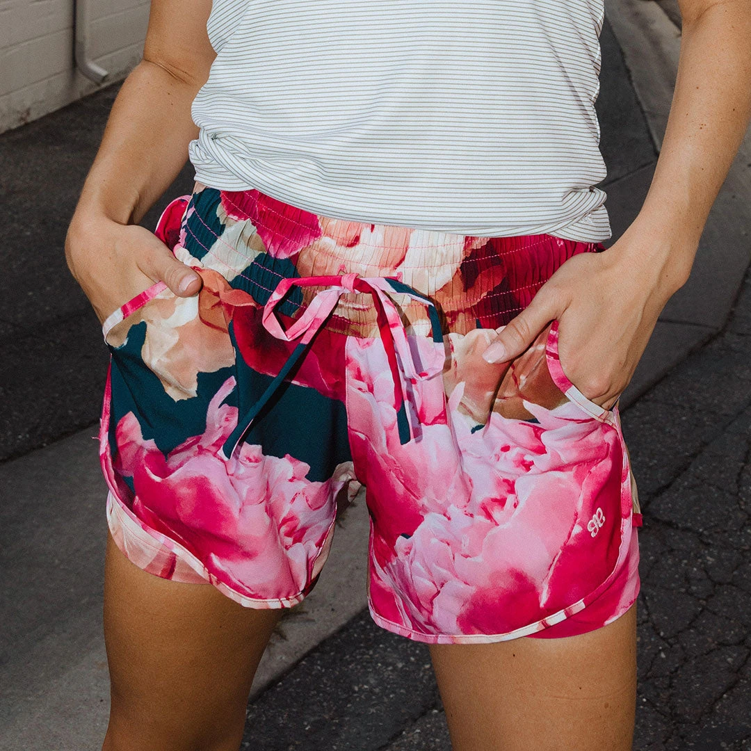 Peony Lunge Shorts 7 Peony Lunge Shorts - Image 5