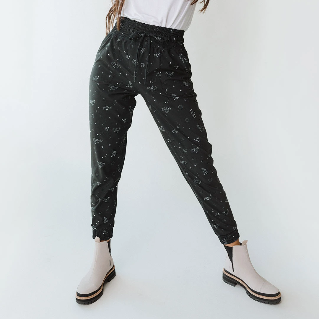 Destination Joggers, Spooky 2.0 7 Destination Joggers, Spooky 2.0 - Image 5