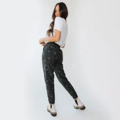 Destination Joggers, Spooky 2.0 17 Destination Joggers, Spooky 2.0 -Clothing Promotional Store 369A3120final