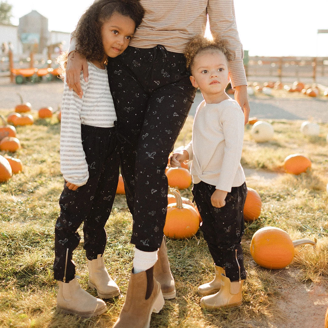 Mini Spooky Jetsetters 2.0 4 Mini Spooky Jetsetters 2.0 - Image 2