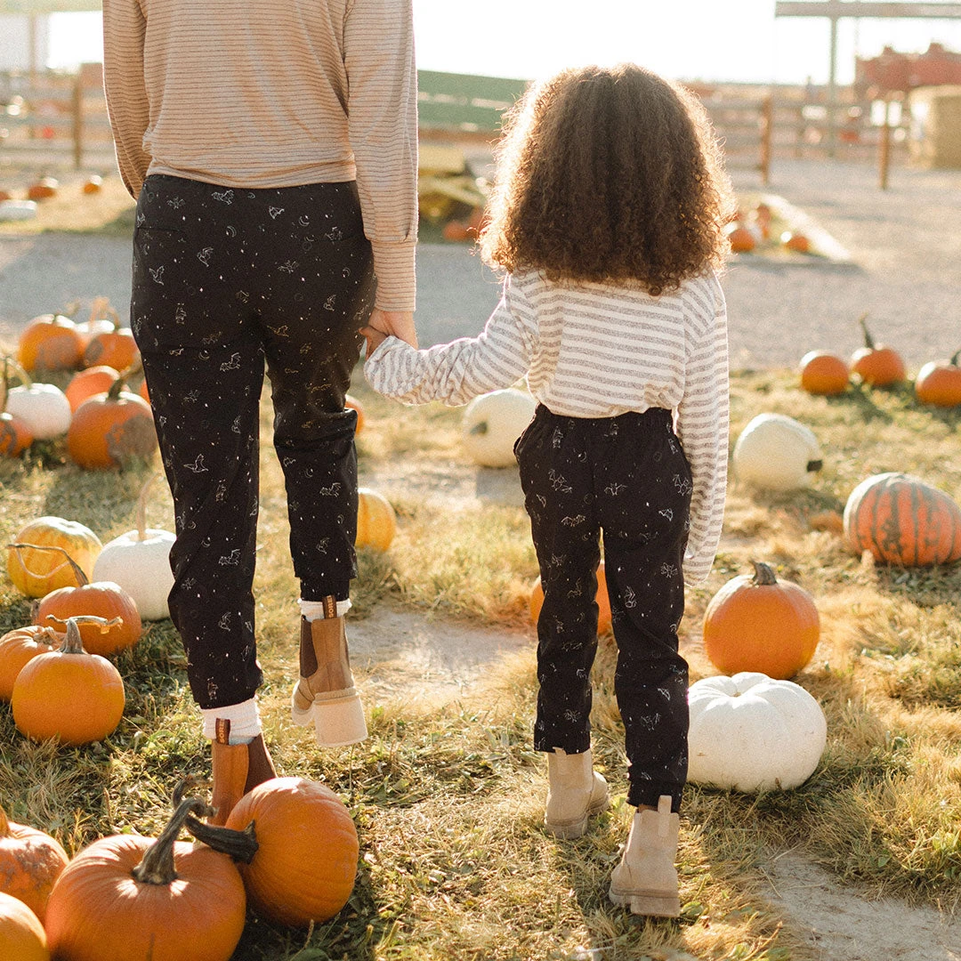 Mini Spooky Jetsetters 2.0 8 Mini Spooky Jetsetters 2.0 - Image 6