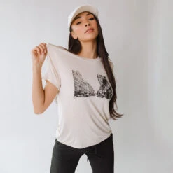 Paris Tee, Cream 9 Paris Tee, Cream -Clothing Promotional Store 369A5257final