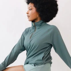 The Gotta Run 1/4 Zip, Blue Grey 17 The Gotta Run 1/4 Zip, Blue Grey -Clothing Promotional Store 369A5263final 7337b724 85fd 4b7d 8a22 b70f4133b3f6