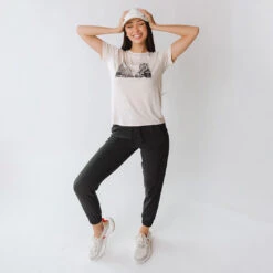 Paris Tee, Cream 8 Paris Tee, Cream -Clothing Promotional Store 369A5269final