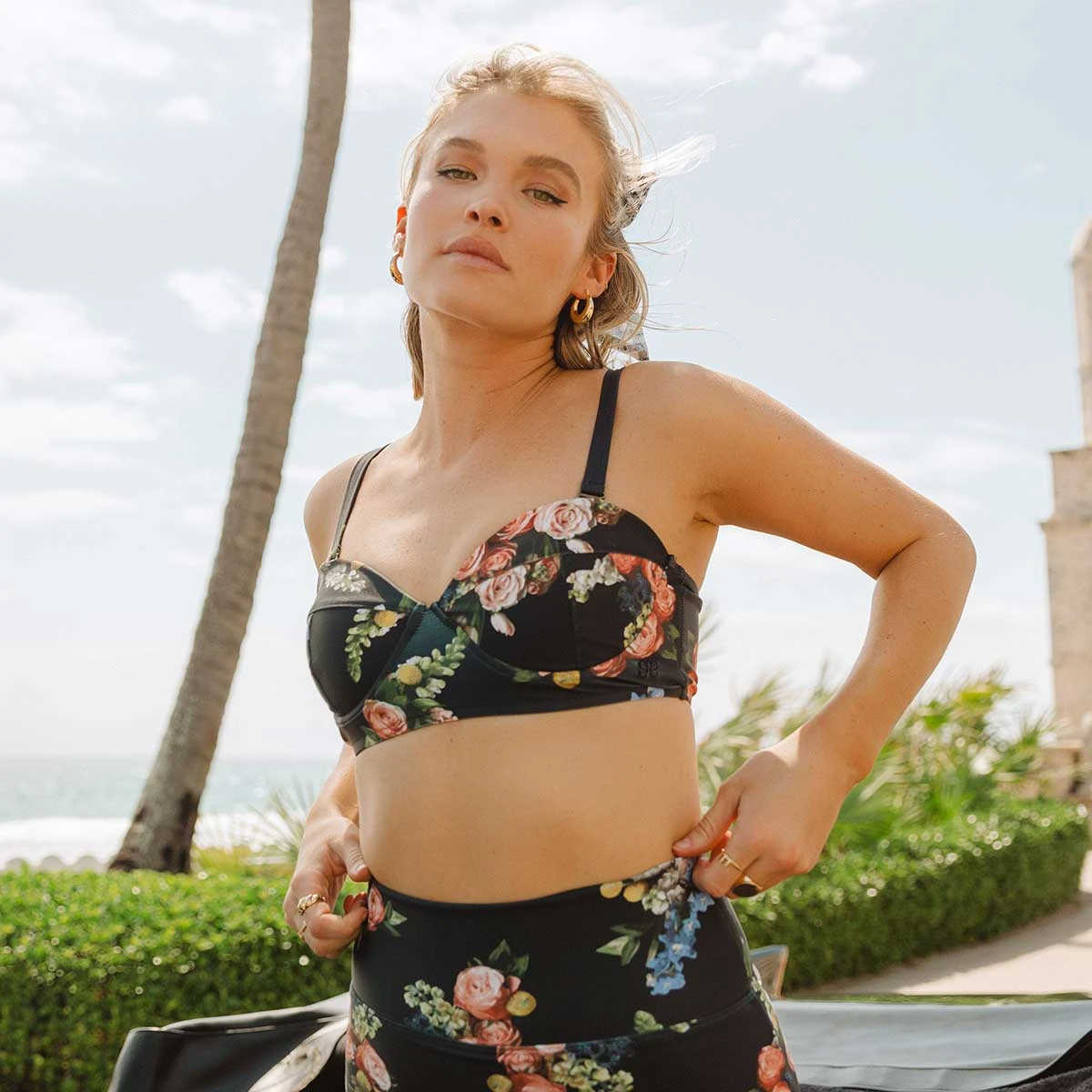 Hailey Crop, Rose Black 3 Hailey Crop, Rose Black