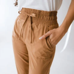 Destination Joggers, Sand -Clothing Promotional Store 369A6661final