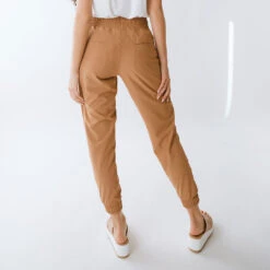 Destination Joggers, Sand -Clothing Promotional Store 369A6666final