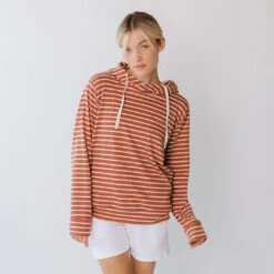 City Pullover, Terracotta -Clothing Promotional Store 369A7314final