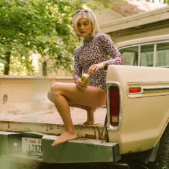 Wailea Floral Long Sleeve Rash Guard 14 Wailea Floral Long Sleeve Rash Guard -Clothing Promotional Store 369A7406final