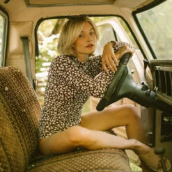 Wailea Floral Long Sleeve Rash Guard 12 Wailea Floral Long Sleeve Rash Guard -Clothing Promotional Store 369A7468final