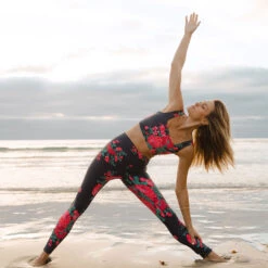 Intention Compression High-Waisted Leggings, Antigua -Clothing Promotional Store 369A8454final