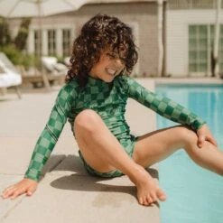 Mini Rash Guard And Shorts Set, Green Check 25 Mini Rash Guard And Shorts Set, Green Check -Clothing Promotional Store 369A9000final 45db782c 051d 4fcb 9978 e5042cec6f6c