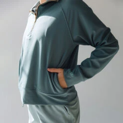 The Gotta Run 1/4 Zip, Blue Grey -Clothing Promotional Store 369A9241final 41ed085f 7662 49c3 930e d4d003da50df 1