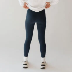 Intention Leggings 7/8, Navy -Clothing Promotional Store 369A9483final 0b662840 9bbc 48c8 8953 aa5d07f1bbd2