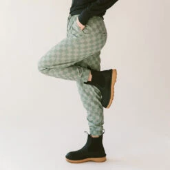 Destination Joggers, Olive Checkers -Clothing Promotional Store 369A9860final