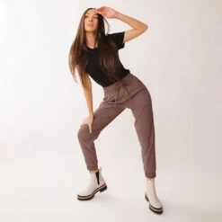 Destination Joggers, Heather Maroon