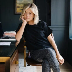 Boss Crop Tee, Black 19 Boss Crop Tee, Black -Clothing Promotional Store I2A9859final