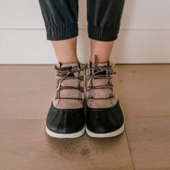 Sorel Out N About III Classic, Omega Taupe -Clothing Promotional Store OUT N ABOUT CLASSIC DUCK BOOT WEB 7