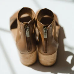 Sorel Cameron Flatform Ankle Strap, Velvet Tan -Clothing Promotional Store SOREL CAMERON FLATFORM ANKLE STRAP VELVET TAN 7