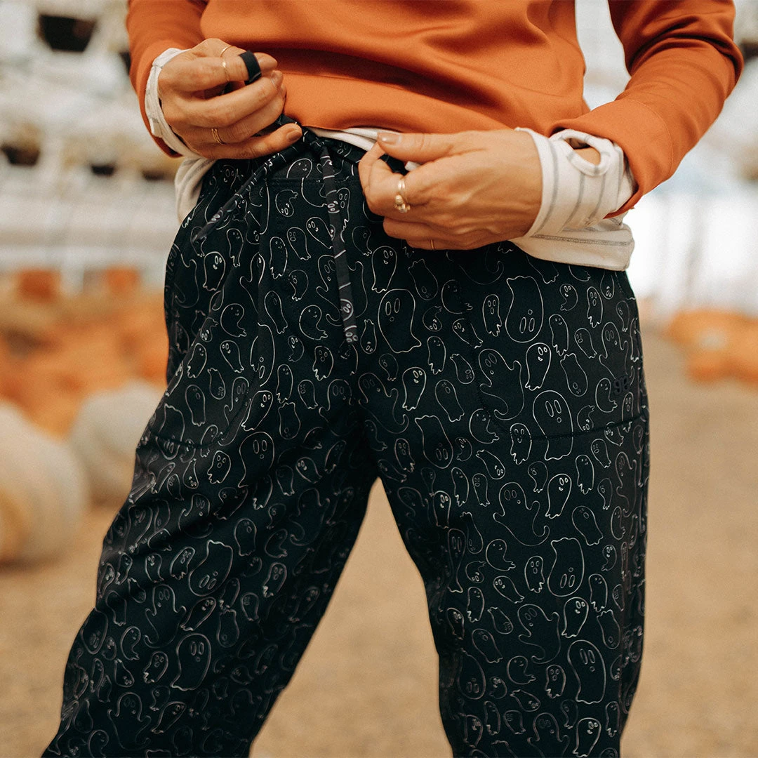 Spooky Jetsetters 4 Spooky Jetsetters - Image 2