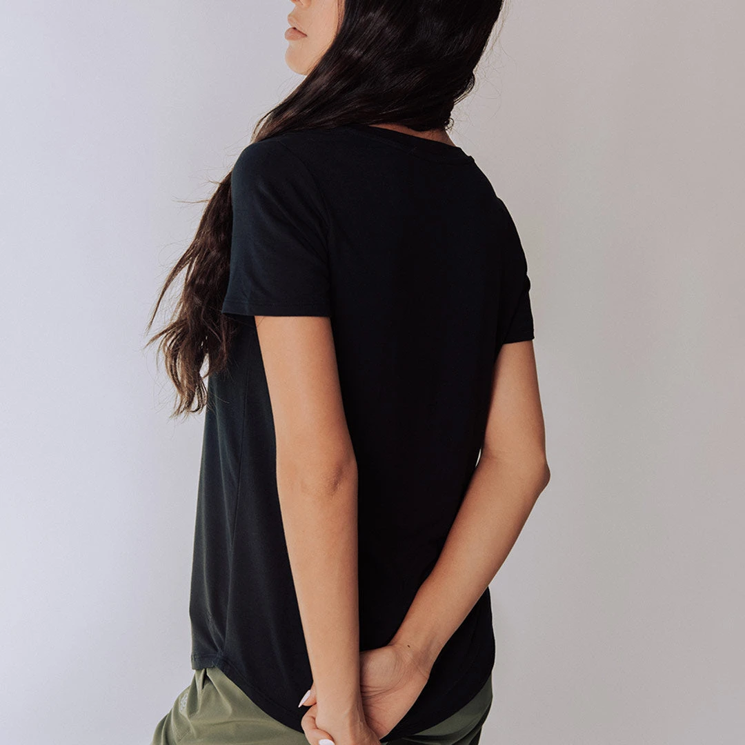 Basic Tee, Bamboo Black 6 Basic Tee, Bamboo Black - Image 4