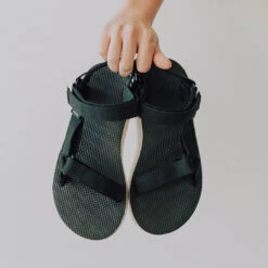 Teva Flatform Universal -Clothing Promotional Store blackteva iiiii