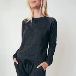 Campus Crew, Charcoal